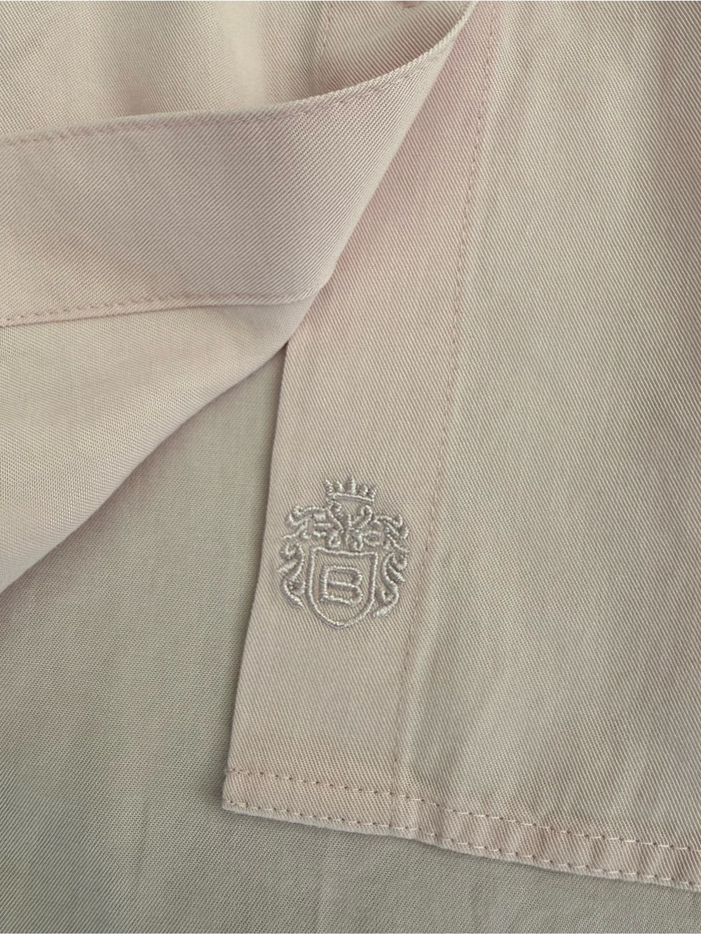 Aritzia Babaton Pink Utility Button Down Shirt size S - Picture 10 of 12